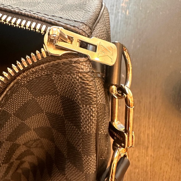 LOUIS VUITTON Damier Graphite Keepall Bandouliere 45 - Picture 12 of 16